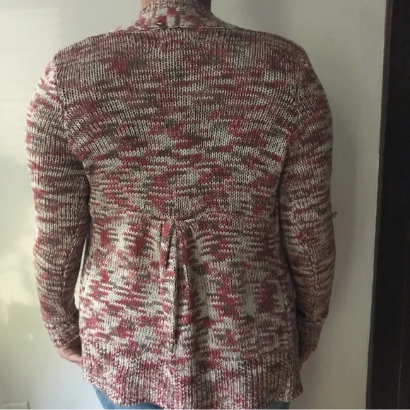 Sweater bundle of 4 - Picture 9 of 14